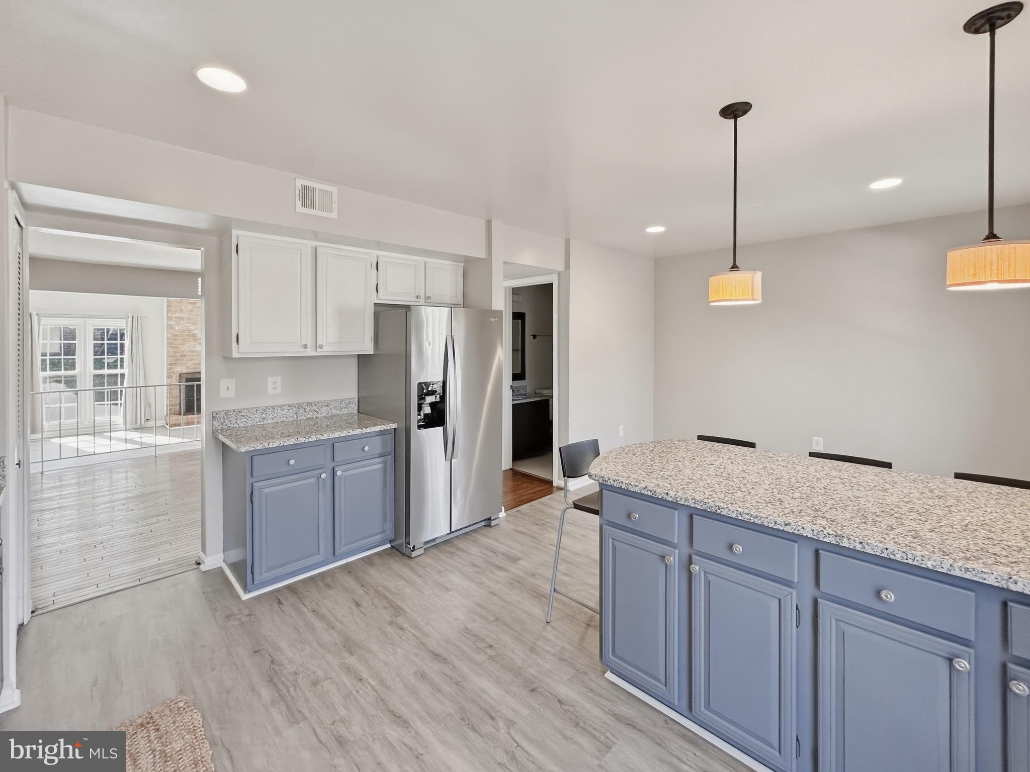 6410 NEEDLE LEAF DRIVE