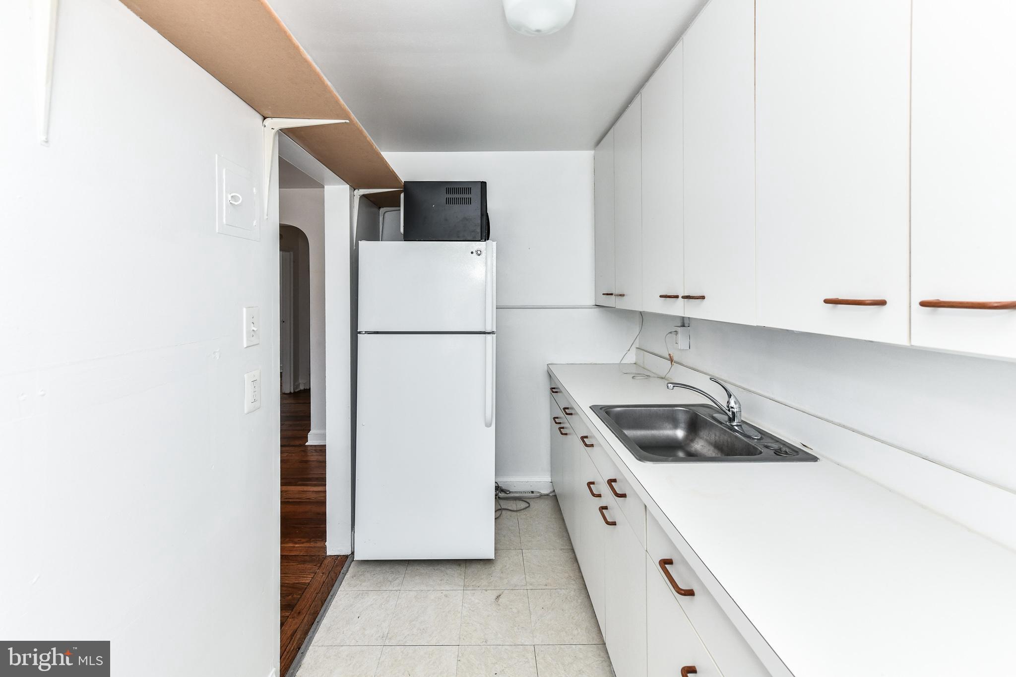 ARLINGTON HEIGHTS - Residential Lease