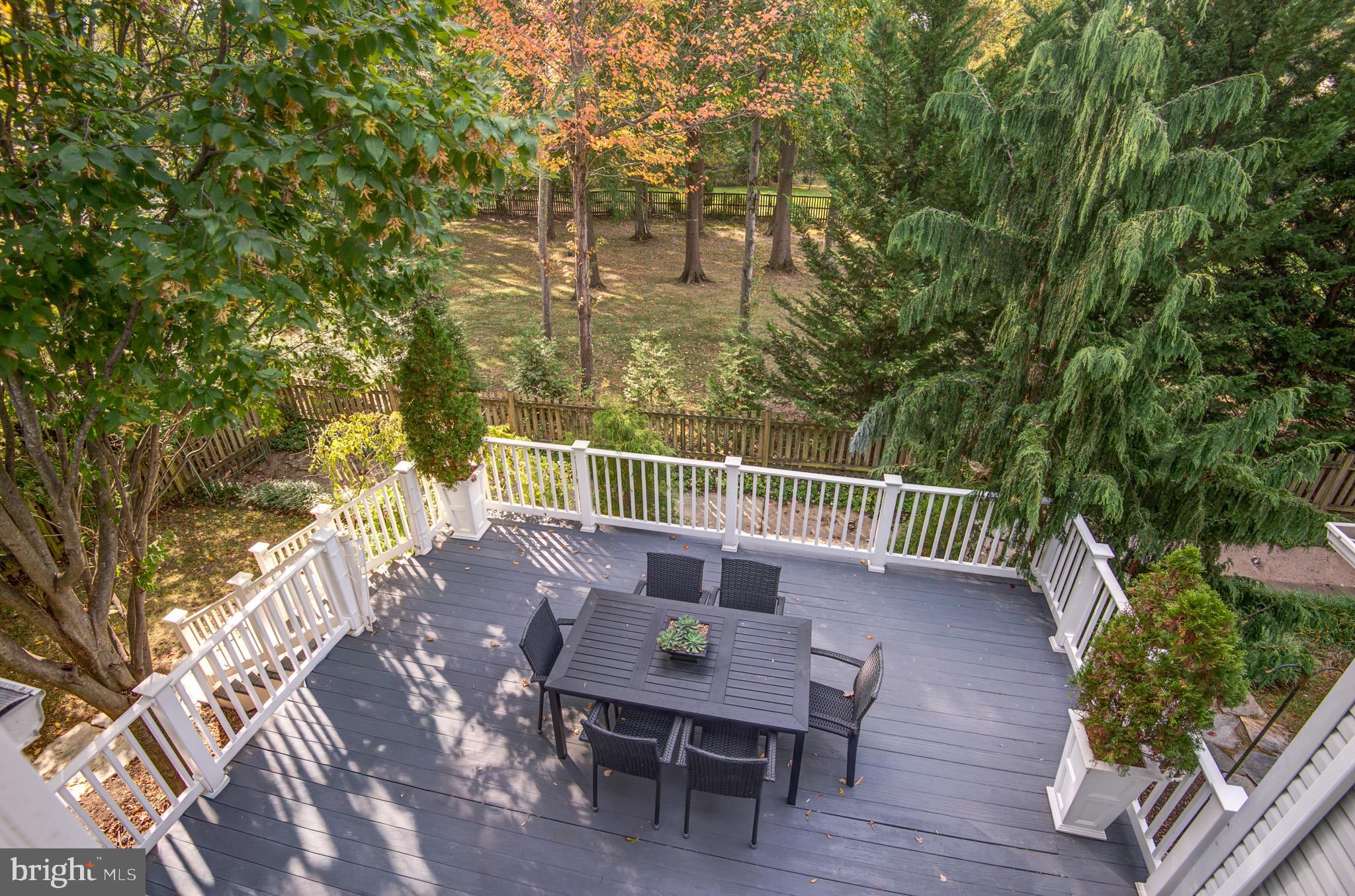 2131 ROBIN WAY COURT