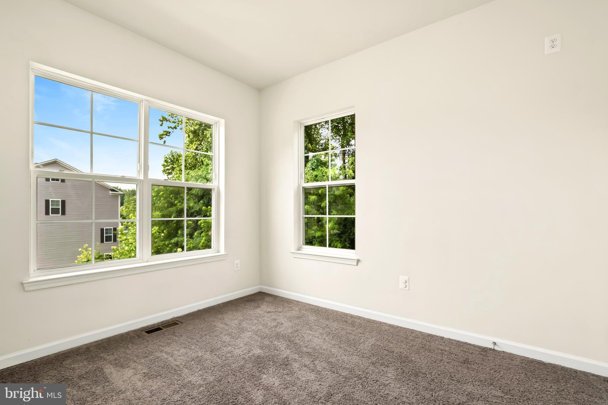 SMITH HOME FARM - Residential