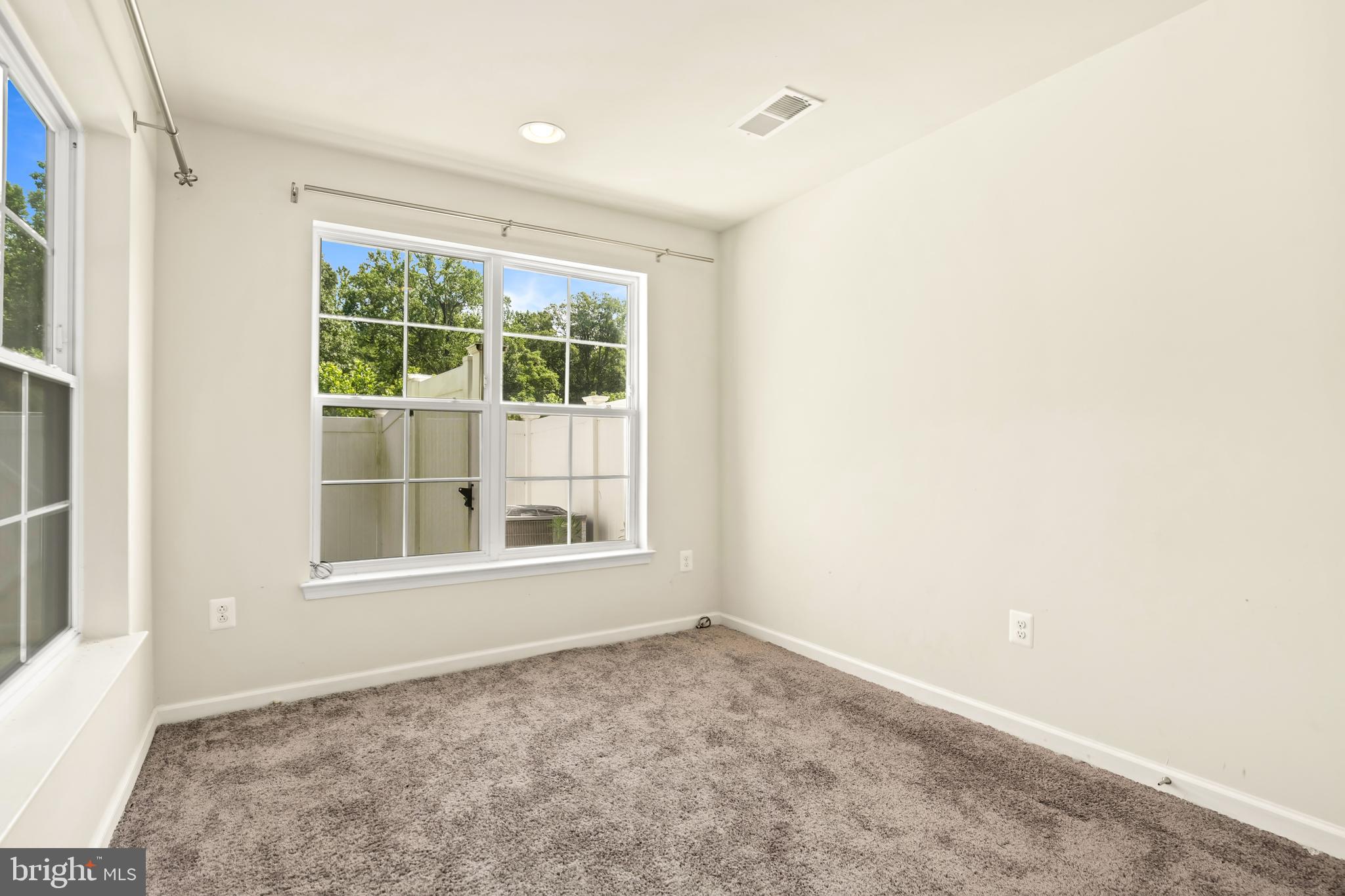 SMITH HOME FARM - Residential