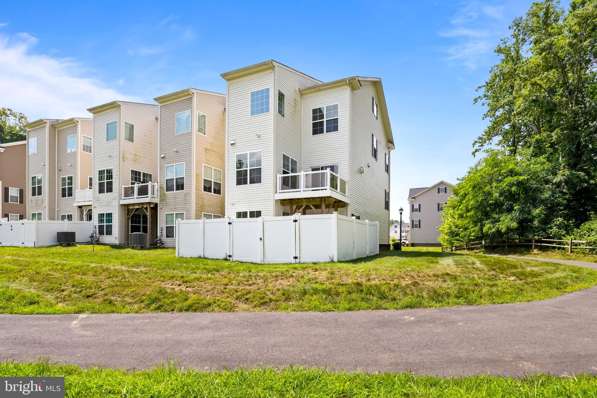 SMITH HOME FARM - Residential