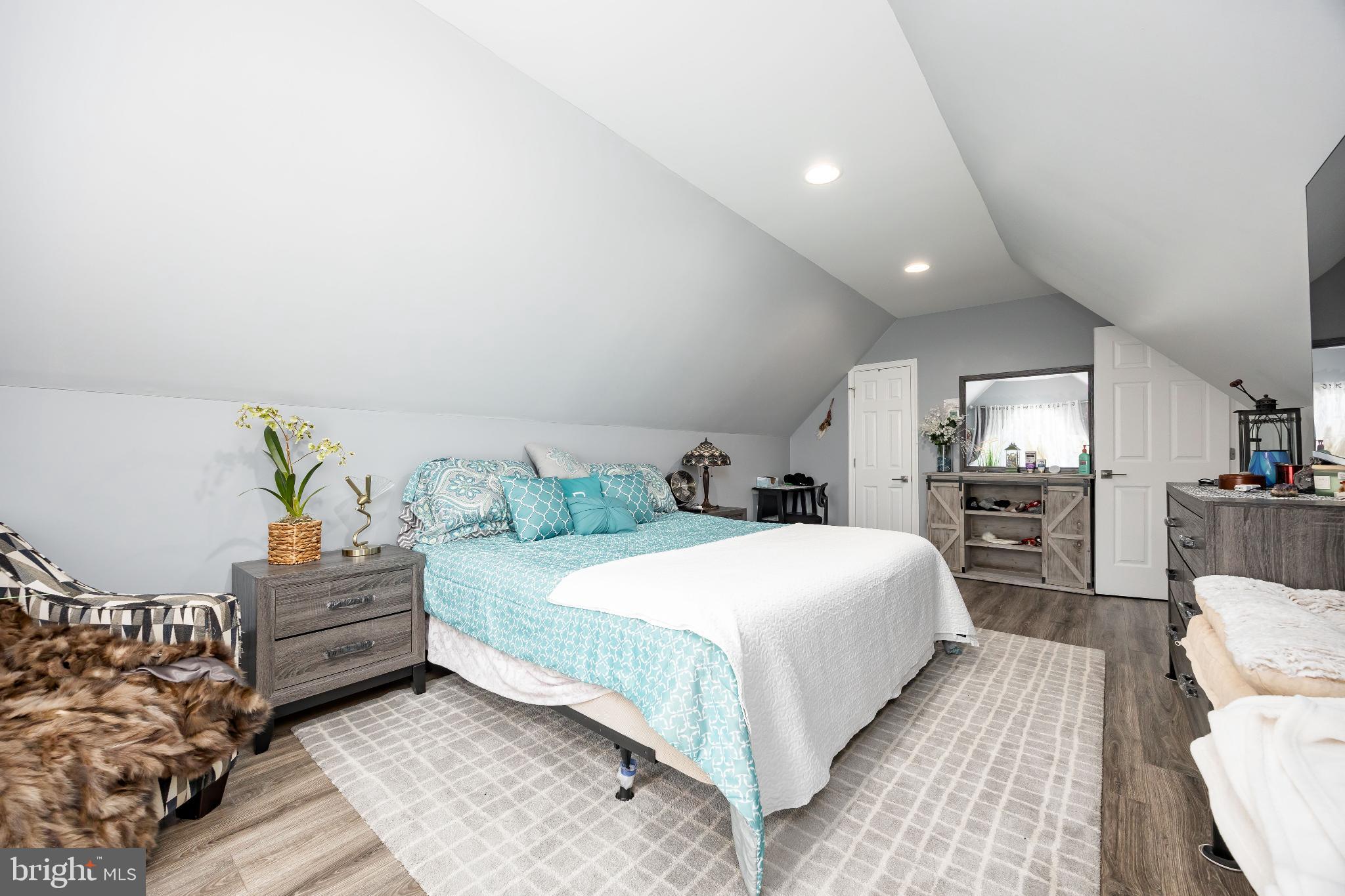 STEEPLECHASE - Residential