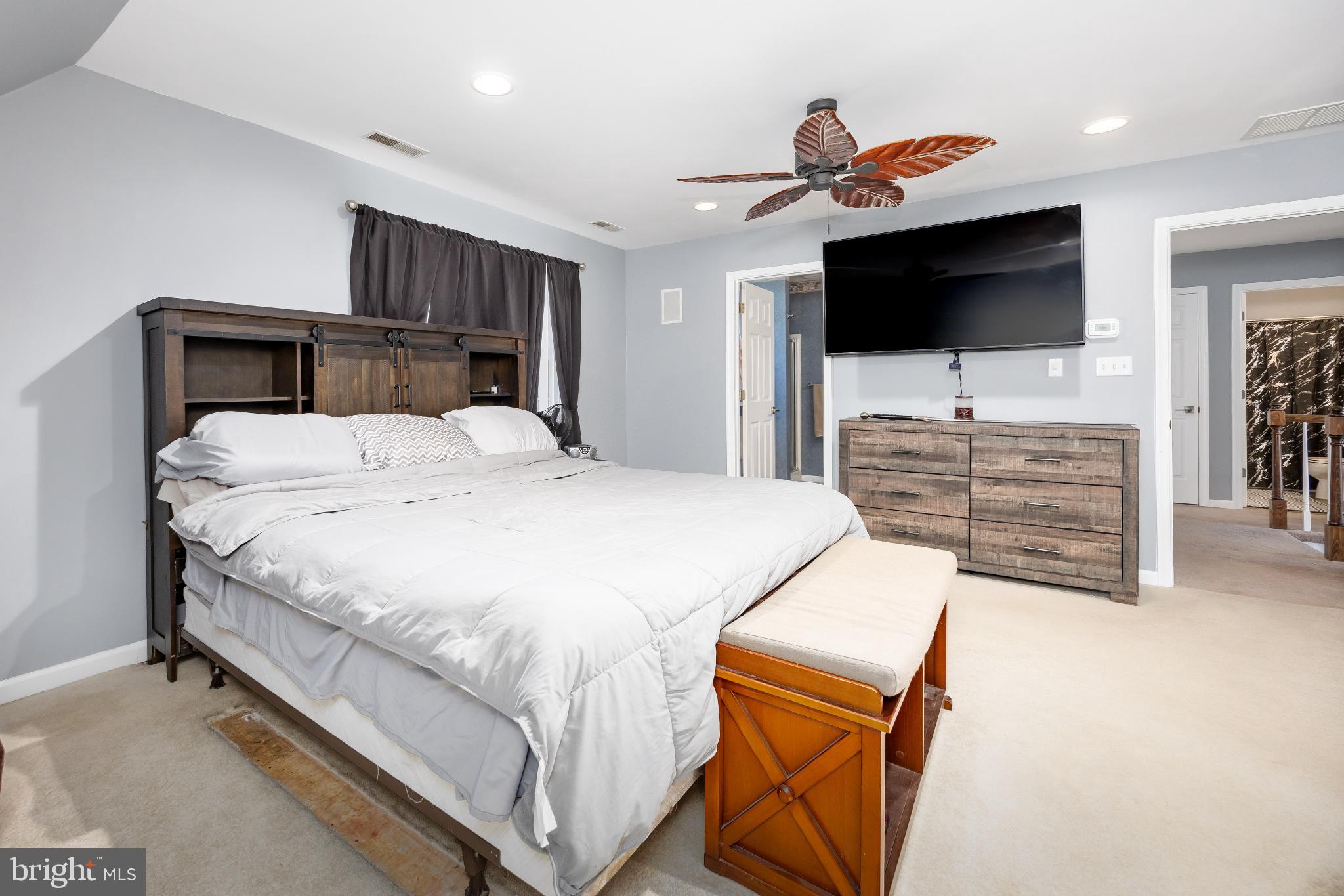 STEEPLECHASE - Residential