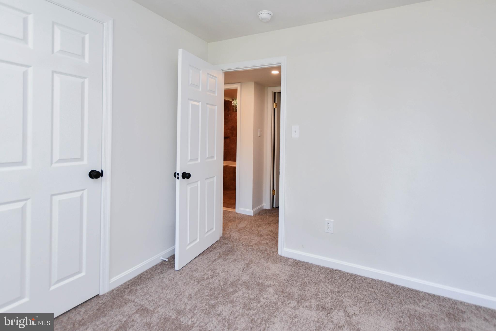 PROSPECT HILL - Residential Lease