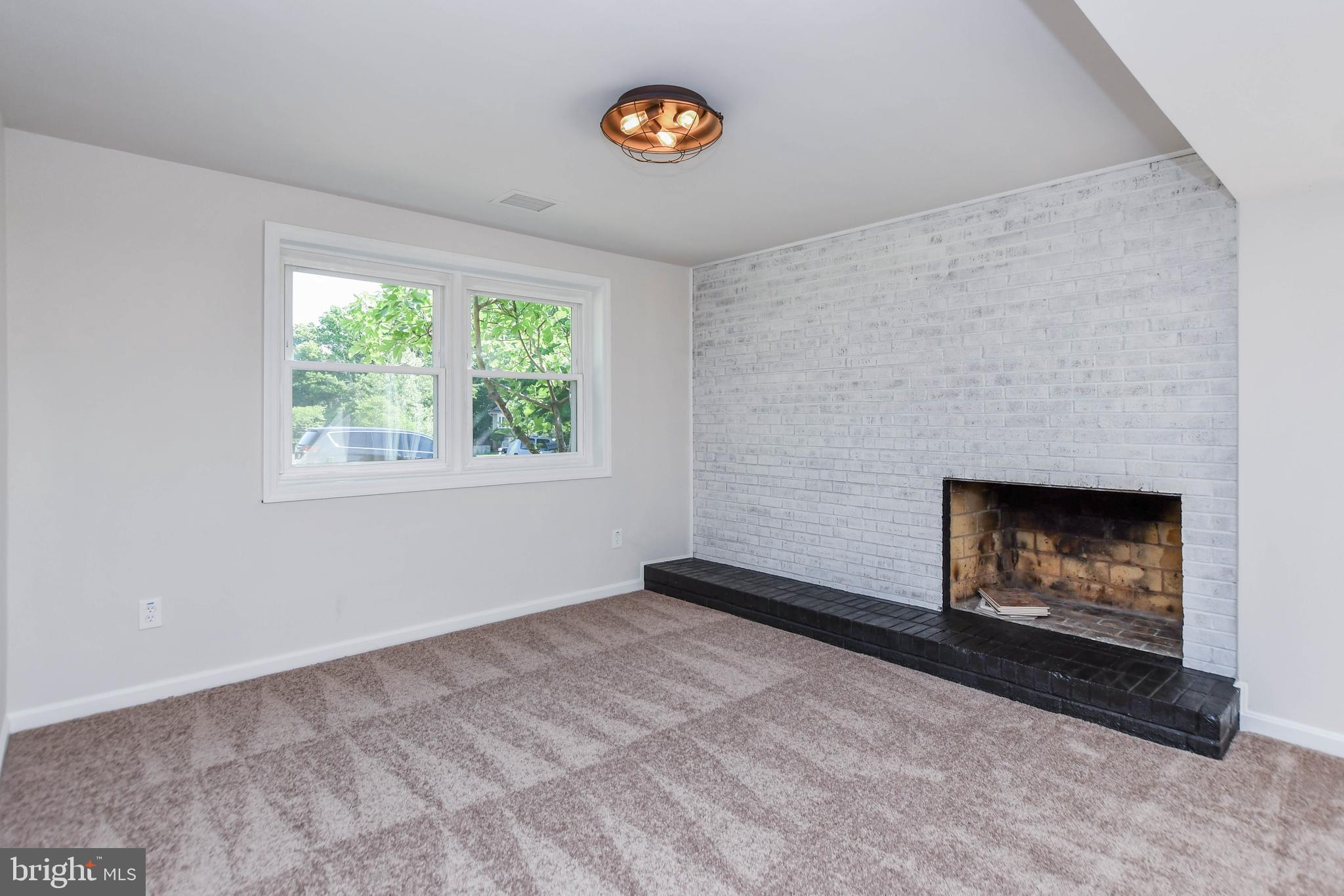 PROSPECT HILL - Residential Lease