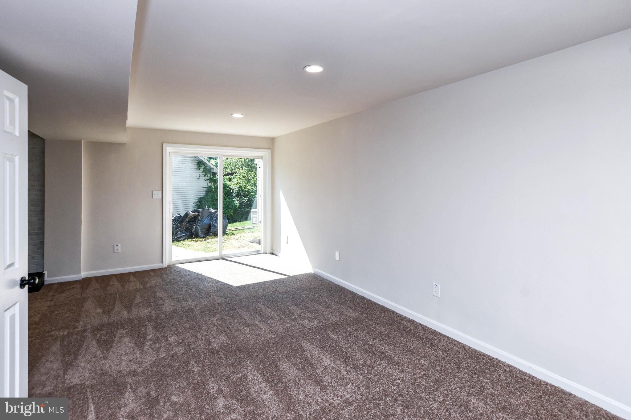 PROSPECT HILL - Residential Lease