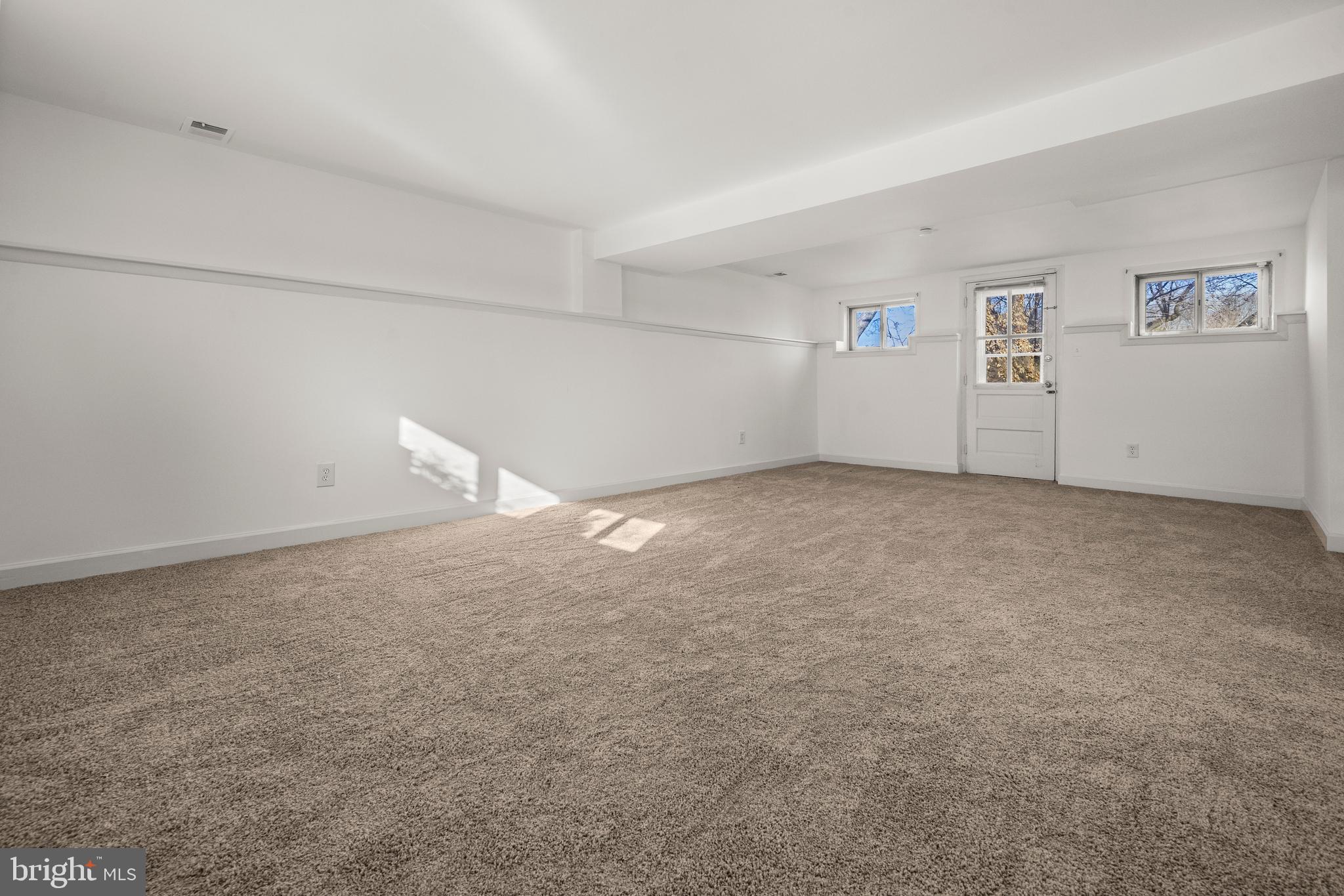 BROOKE MANOR - Residential