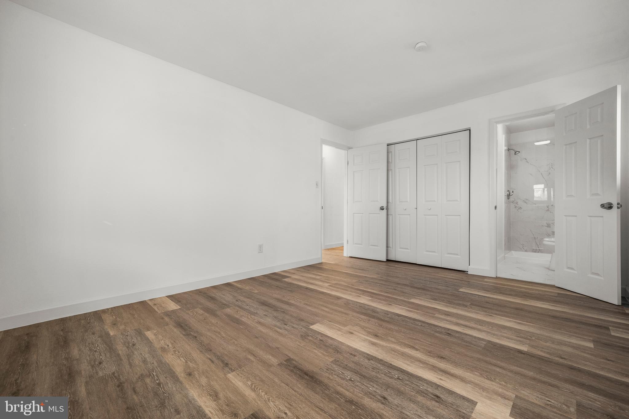 BROOKE MANOR - Residential