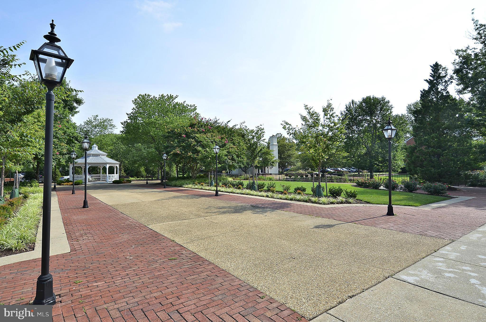 BELLE VIEW - Residential Lease