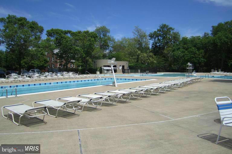 BELLE VIEW - Residential Lease