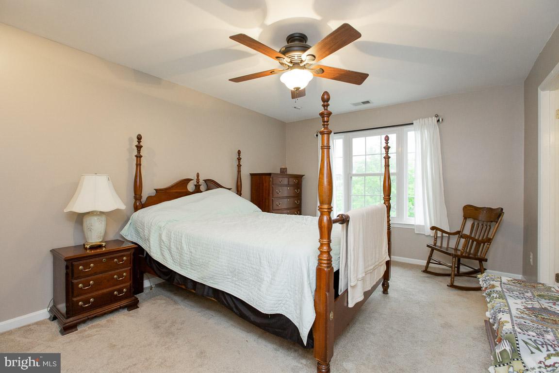 WOODSTONE - Residential