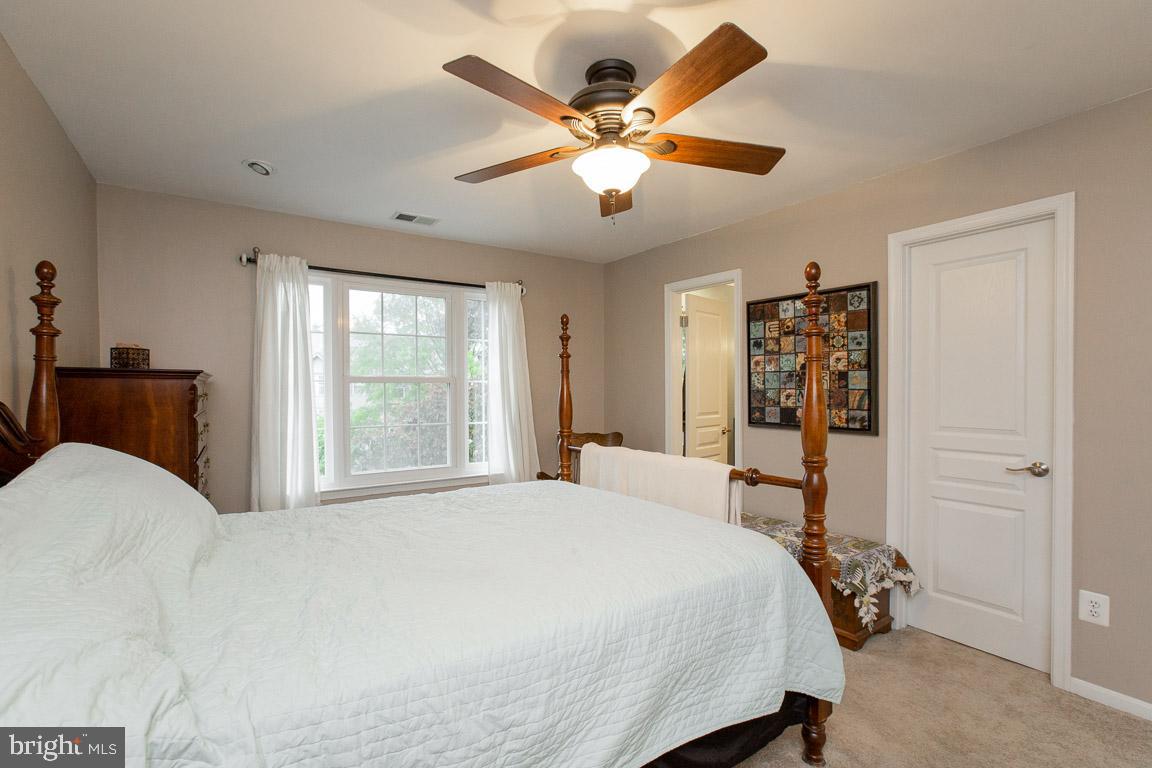 WOODSTONE - Residential