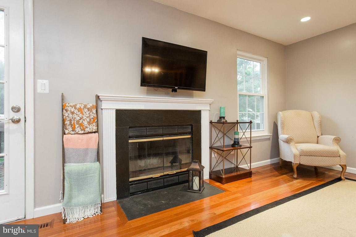 WOODSTONE - Residential