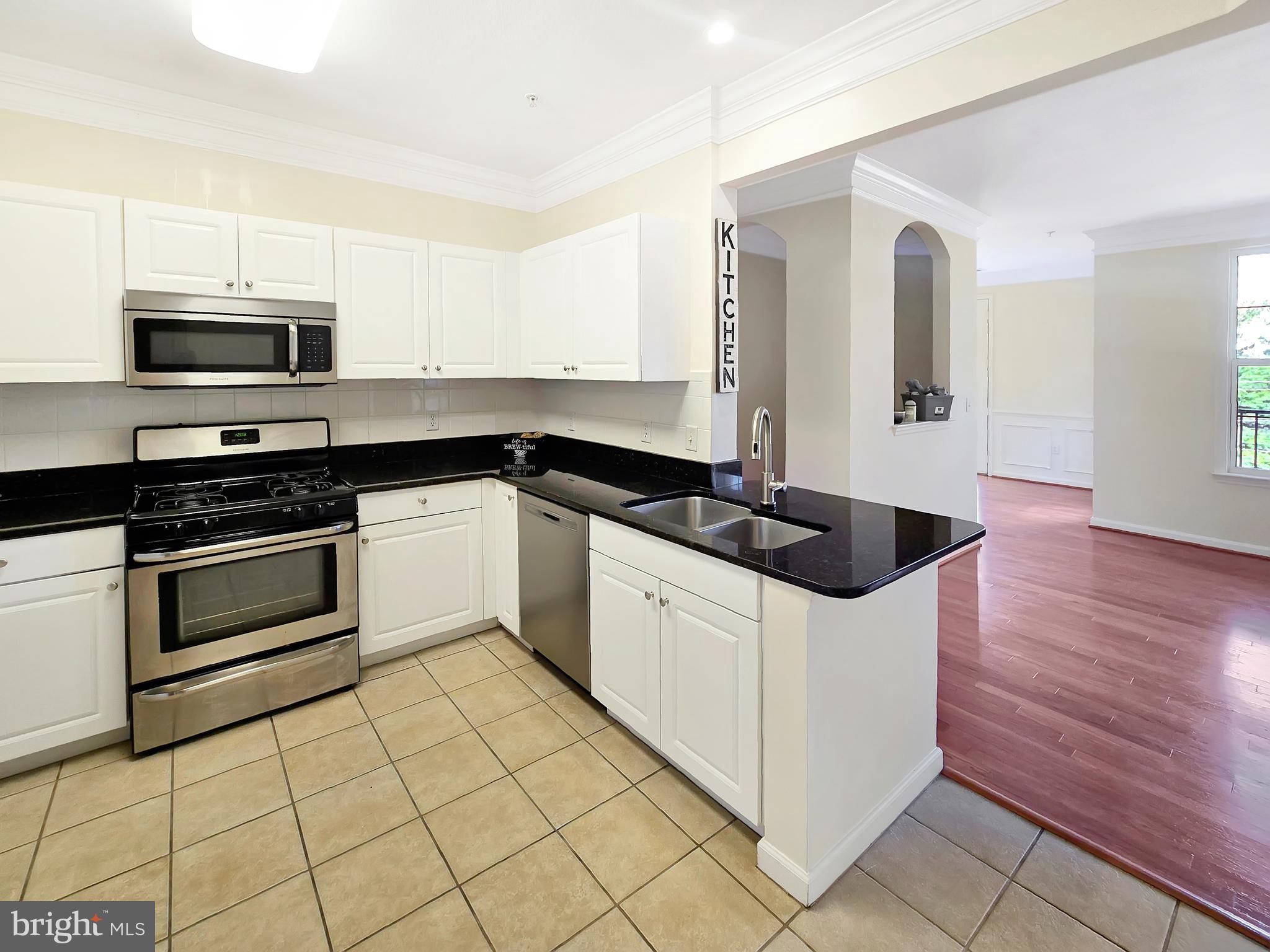 8 GRANITE PLACE 362