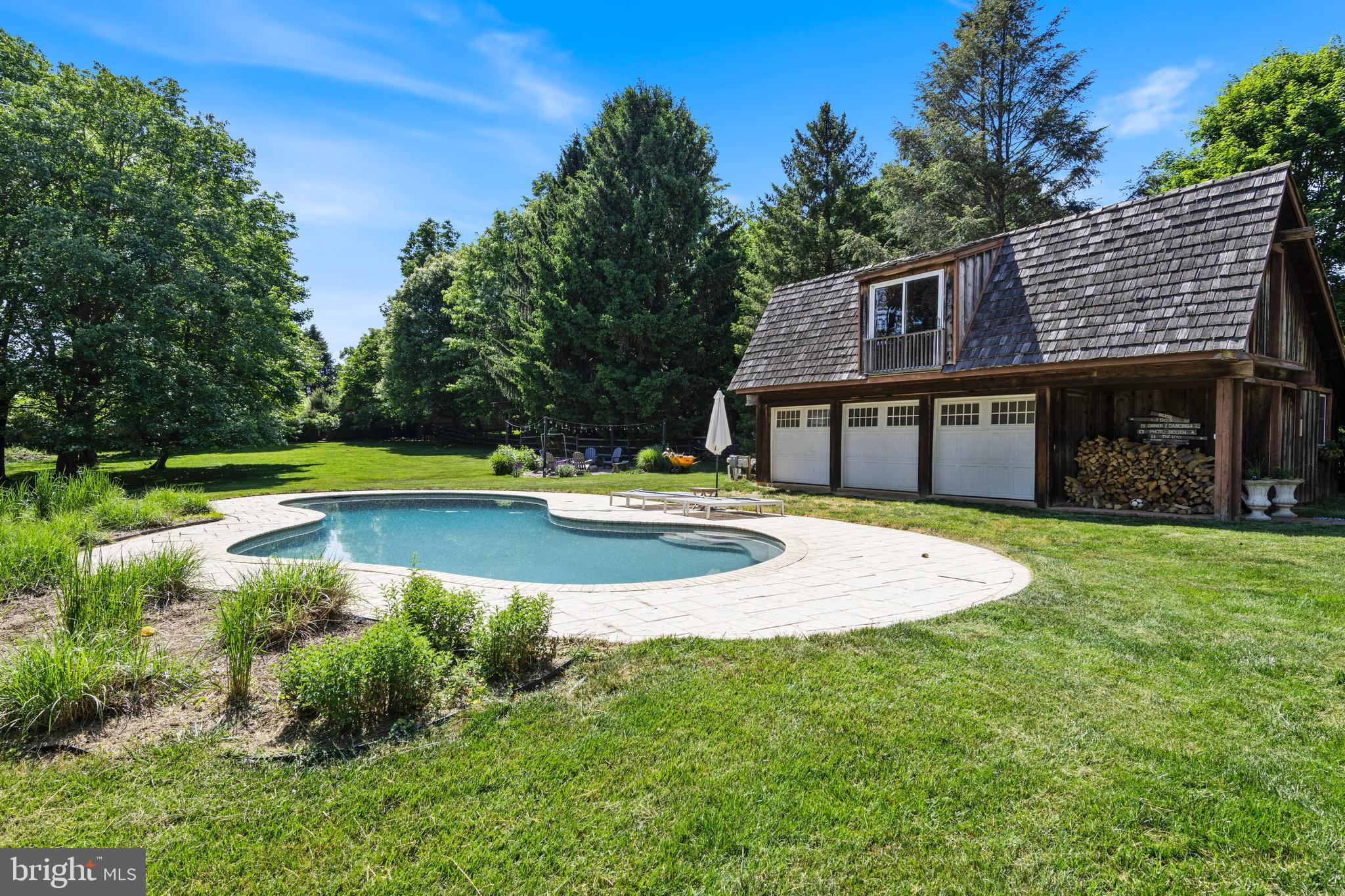 RADNOR HUNT - Residential