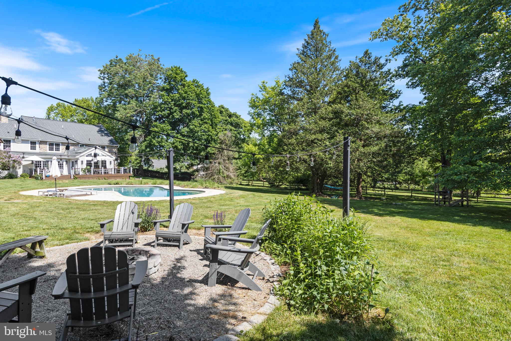 RADNOR HUNT - Residential