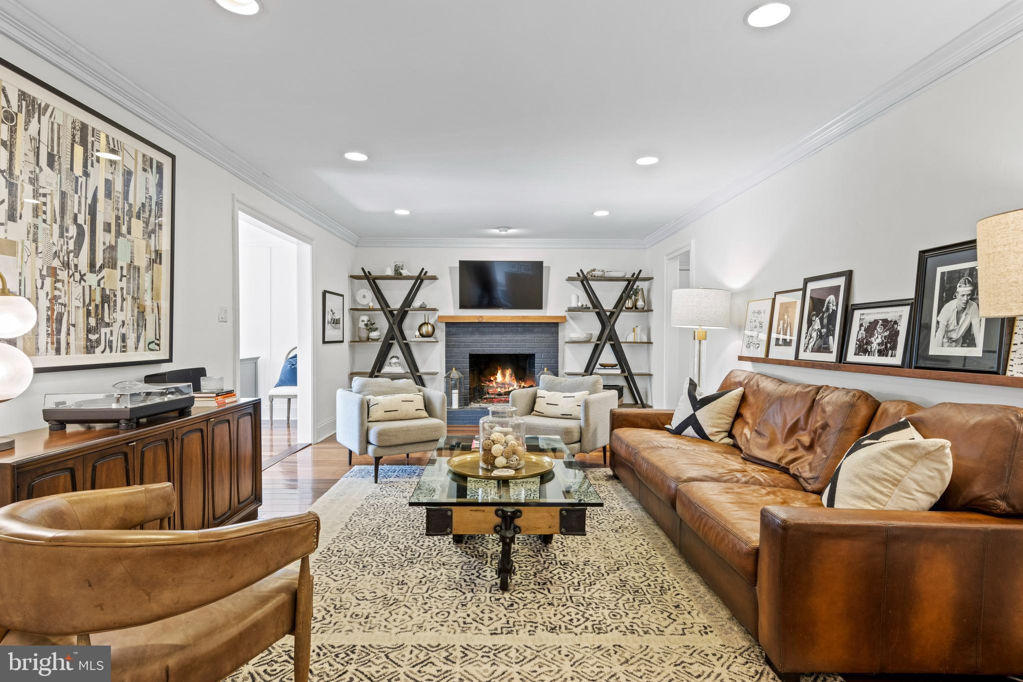 RADNOR HUNT - Residential