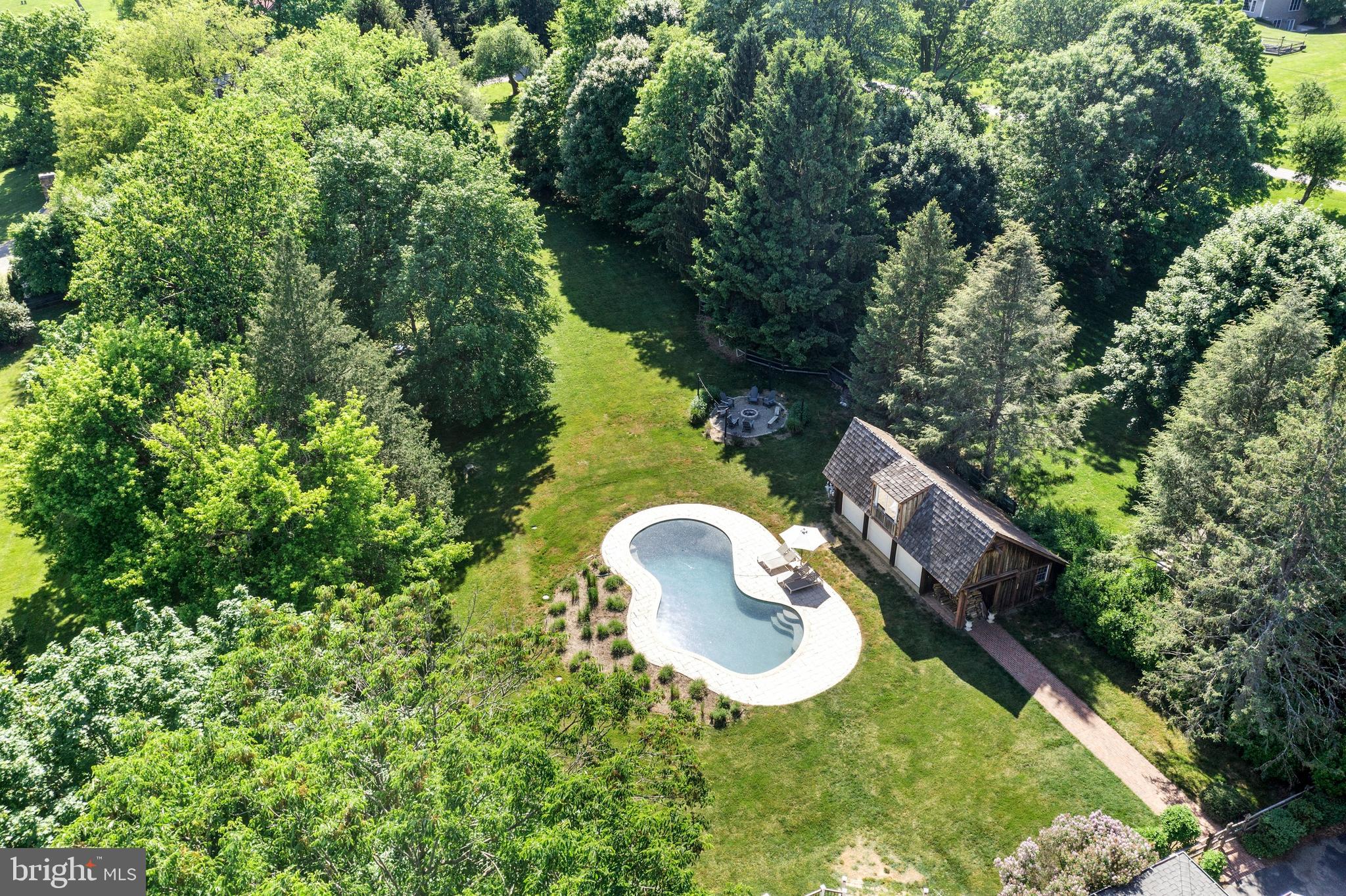 RADNOR HUNT - Residential