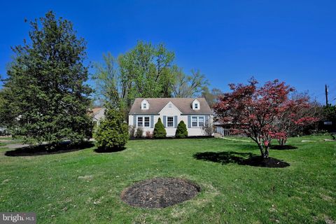 6936 REGENT LN FALLS CHURCH VA 22042