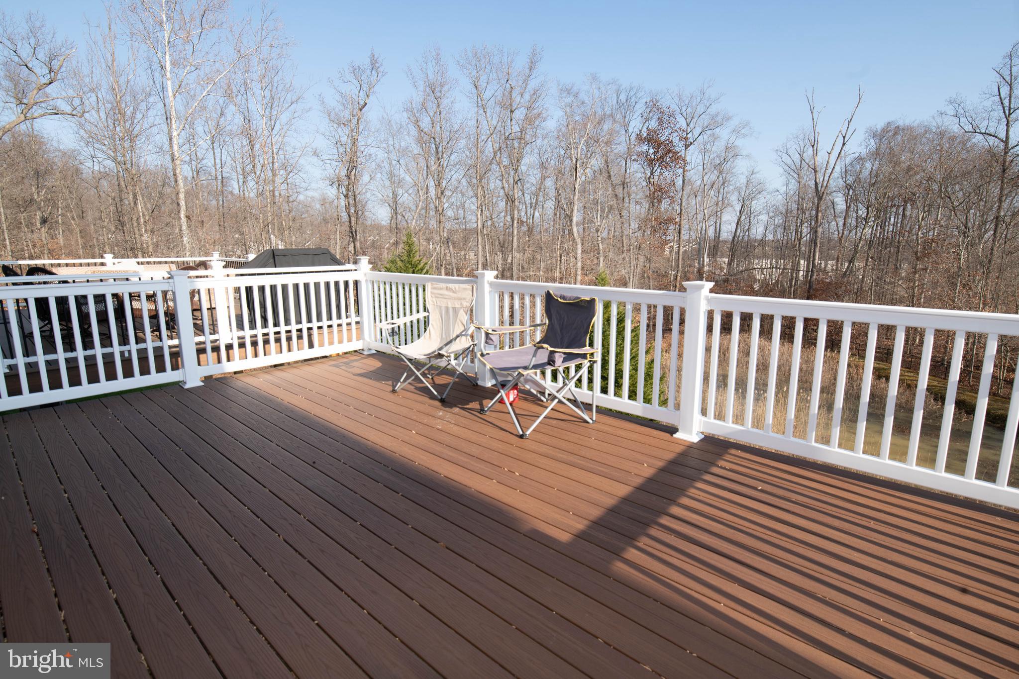 HOLLY WOODS - Residential