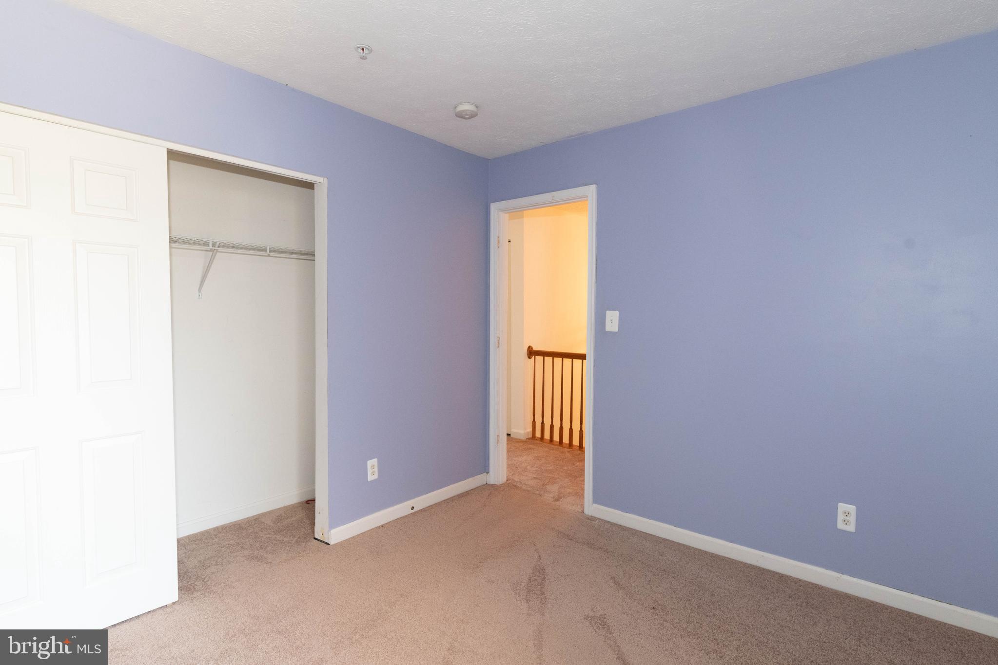 HOLLY WOODS - Residential