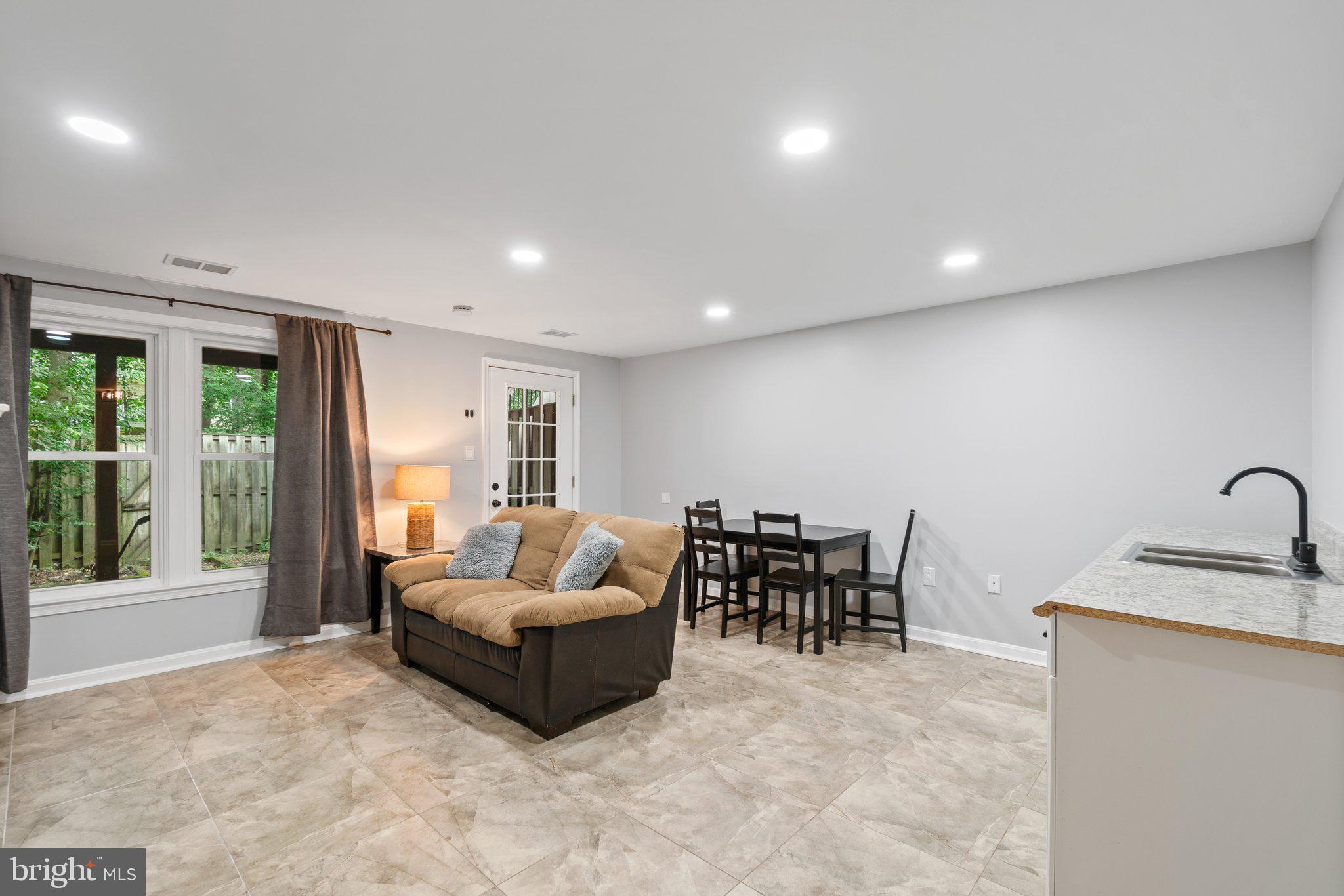 WESTRIDGE - Residential