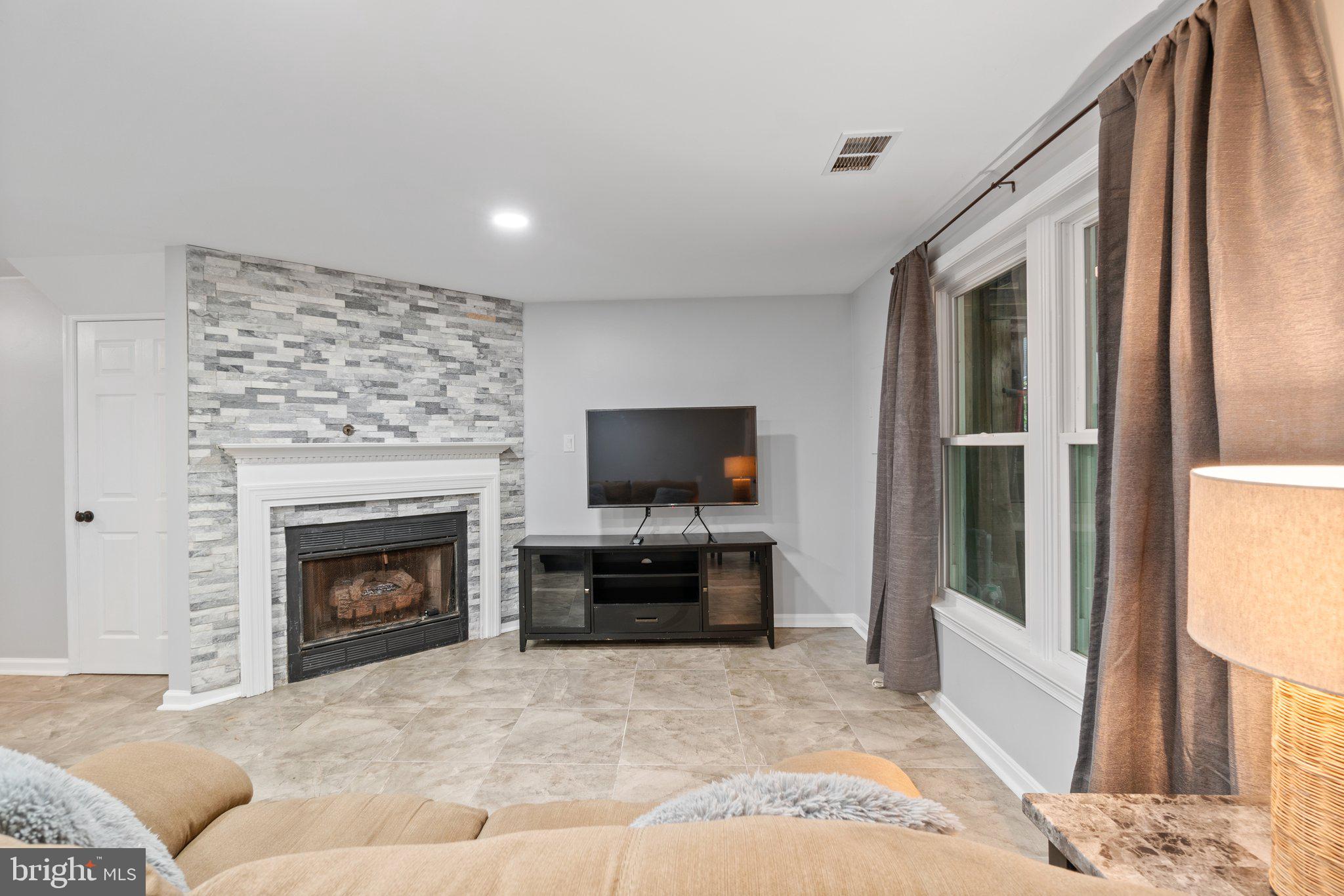 WESTRIDGE - Residential