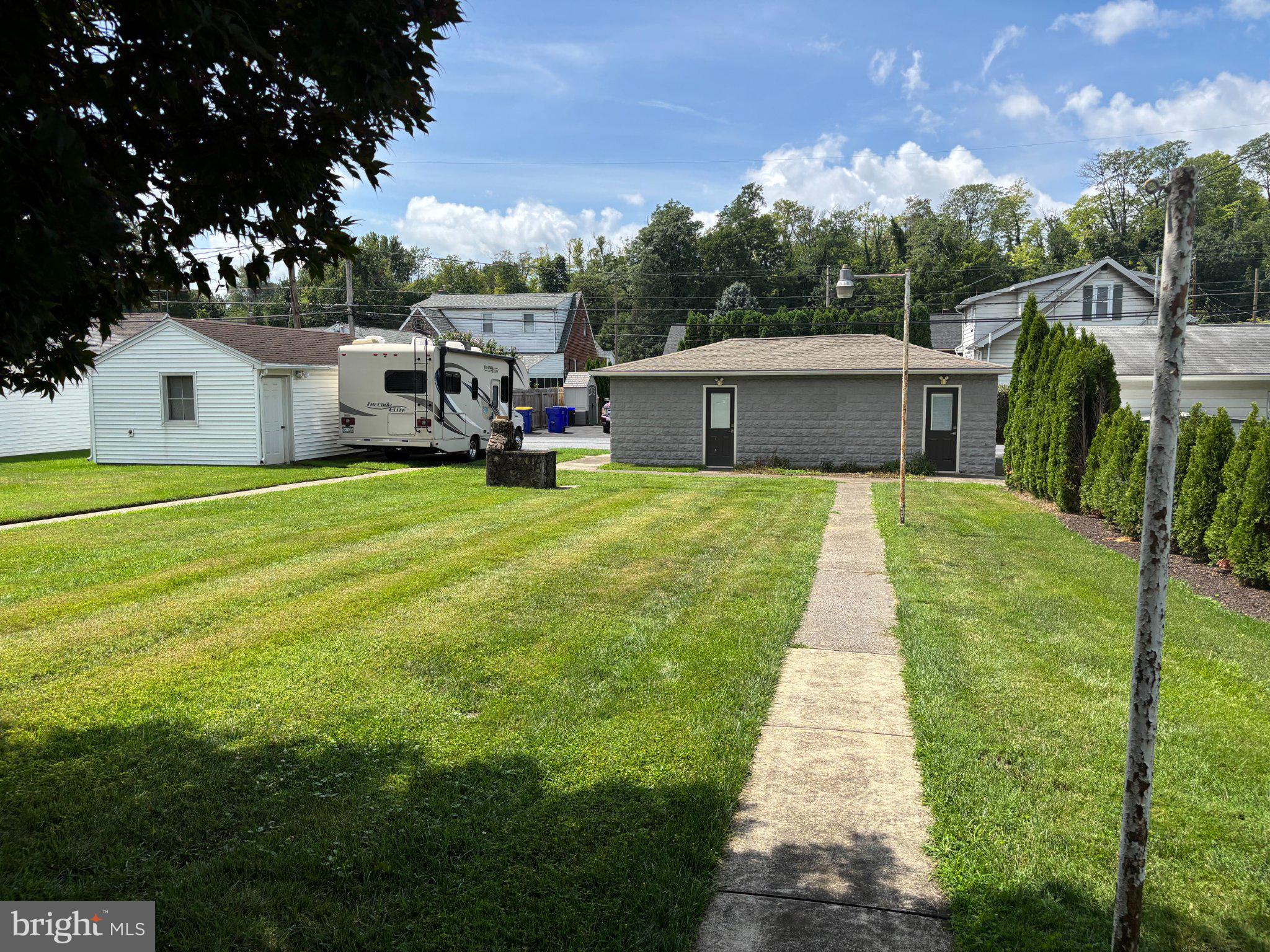 632 N FRONT STREET