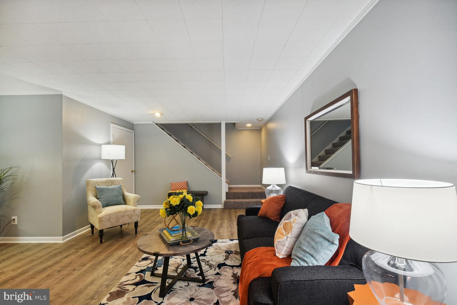 FAIR OAKS ESTATES - Residential