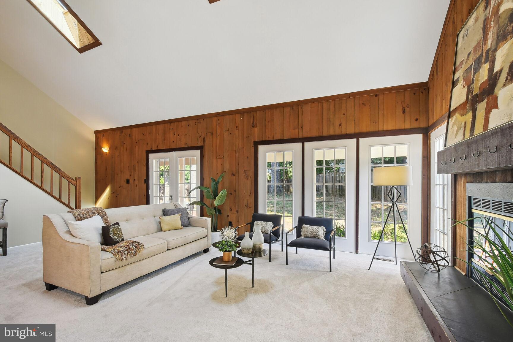 FAIR OAKS ESTATES - Residential