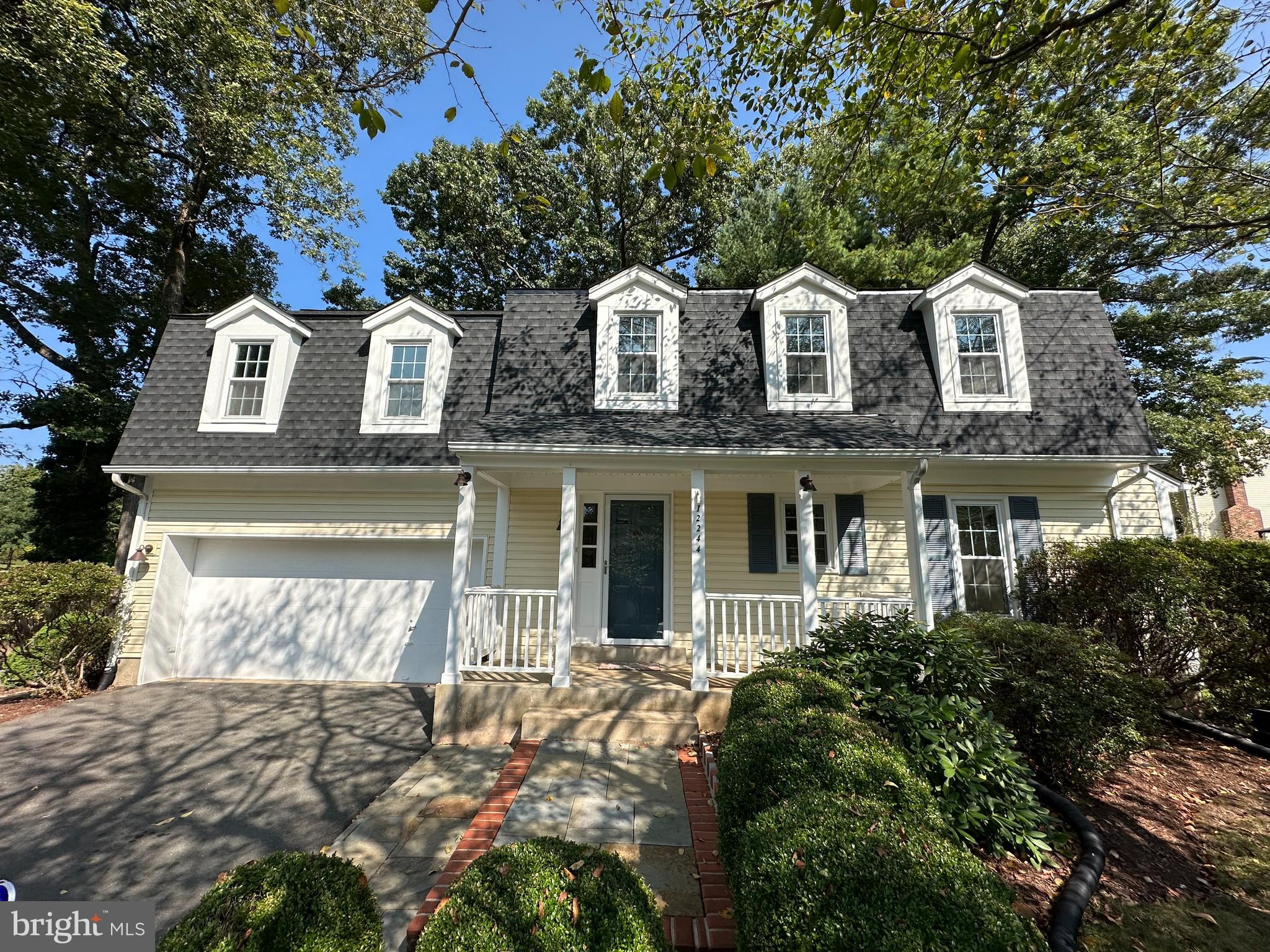 FAIR OAKS ESTATES - Residential