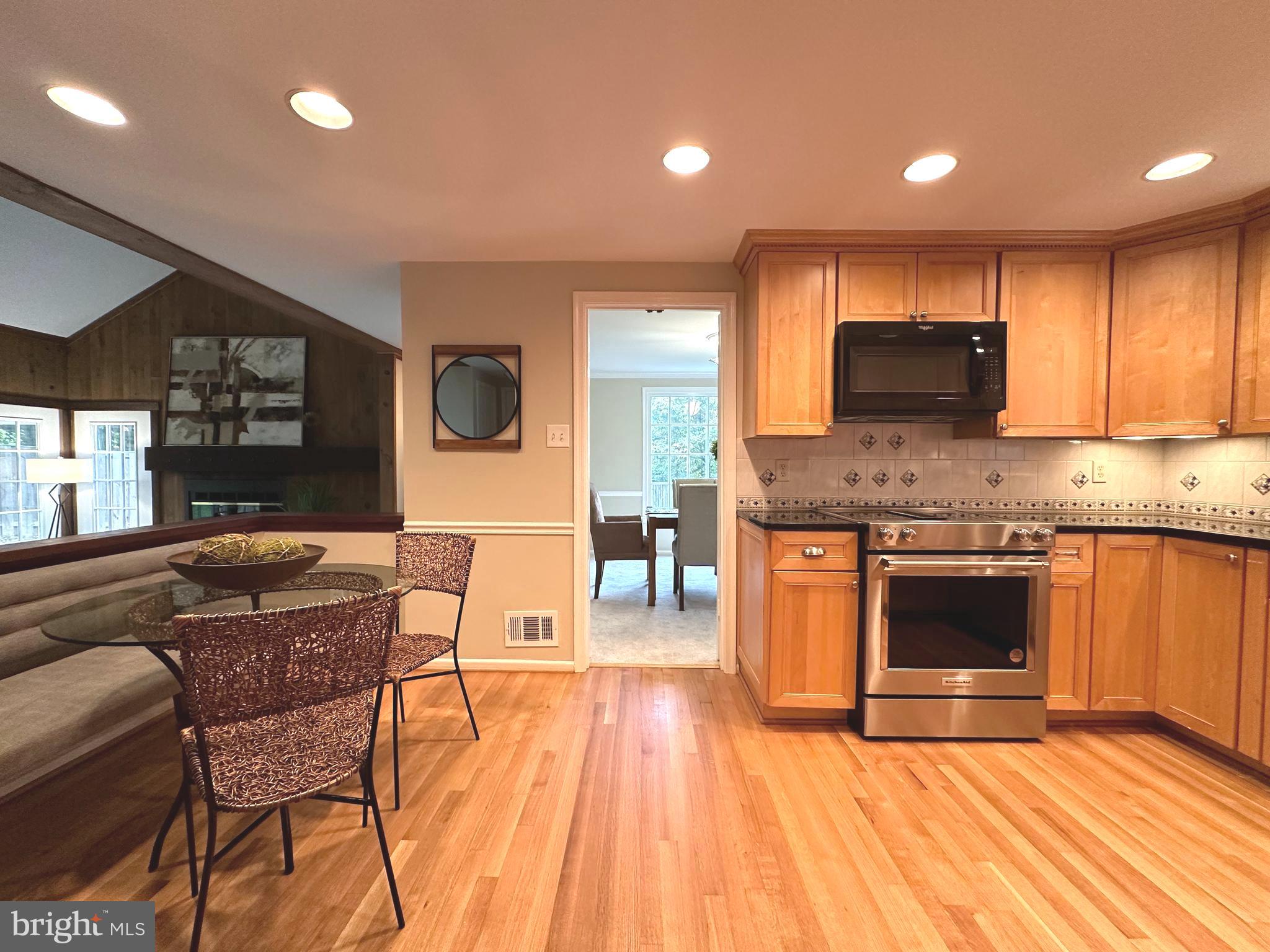 FAIR OAKS ESTATES - Residential