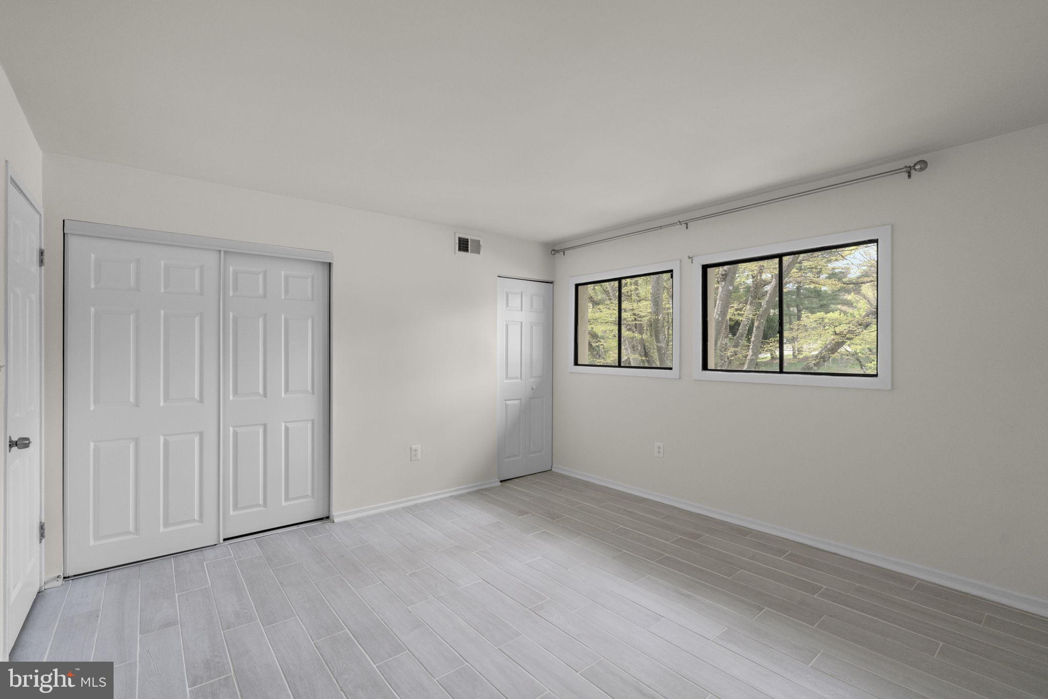 DEERING WOODS - Residential