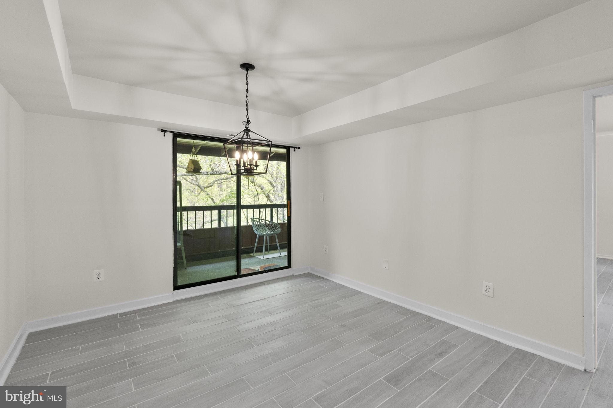 DEERING WOODS - Residential