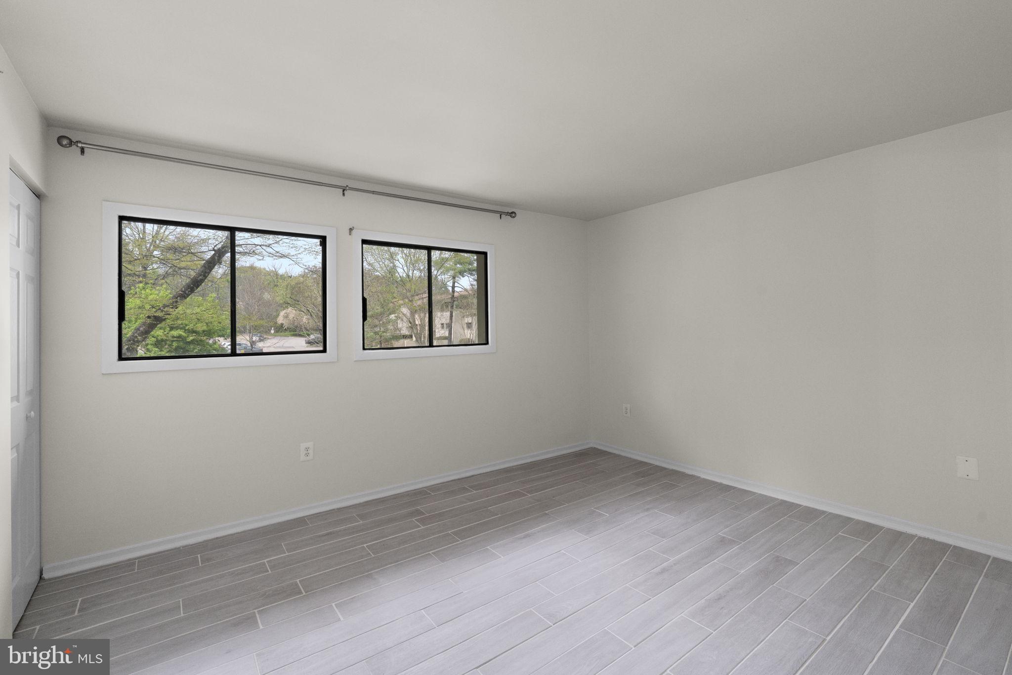 DEERING WOODS - Residential