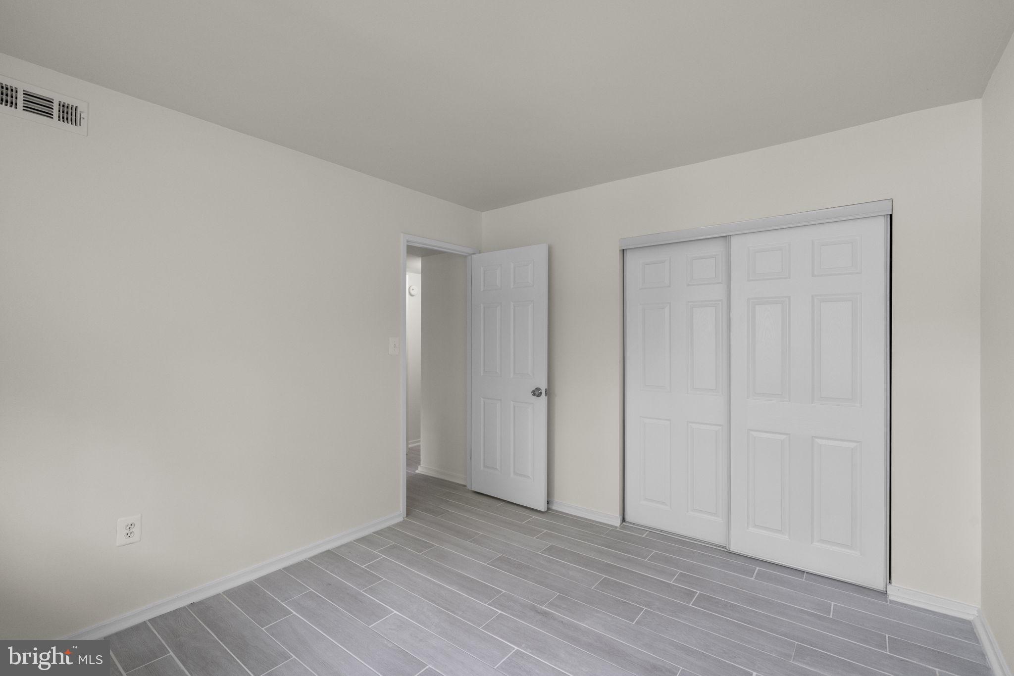 DEERING WOODS - Residential