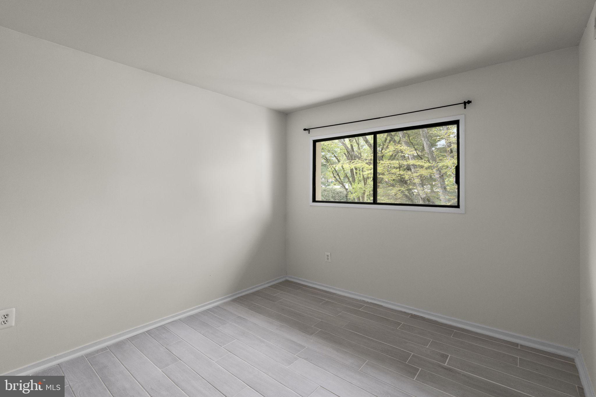 DEERING WOODS - Residential