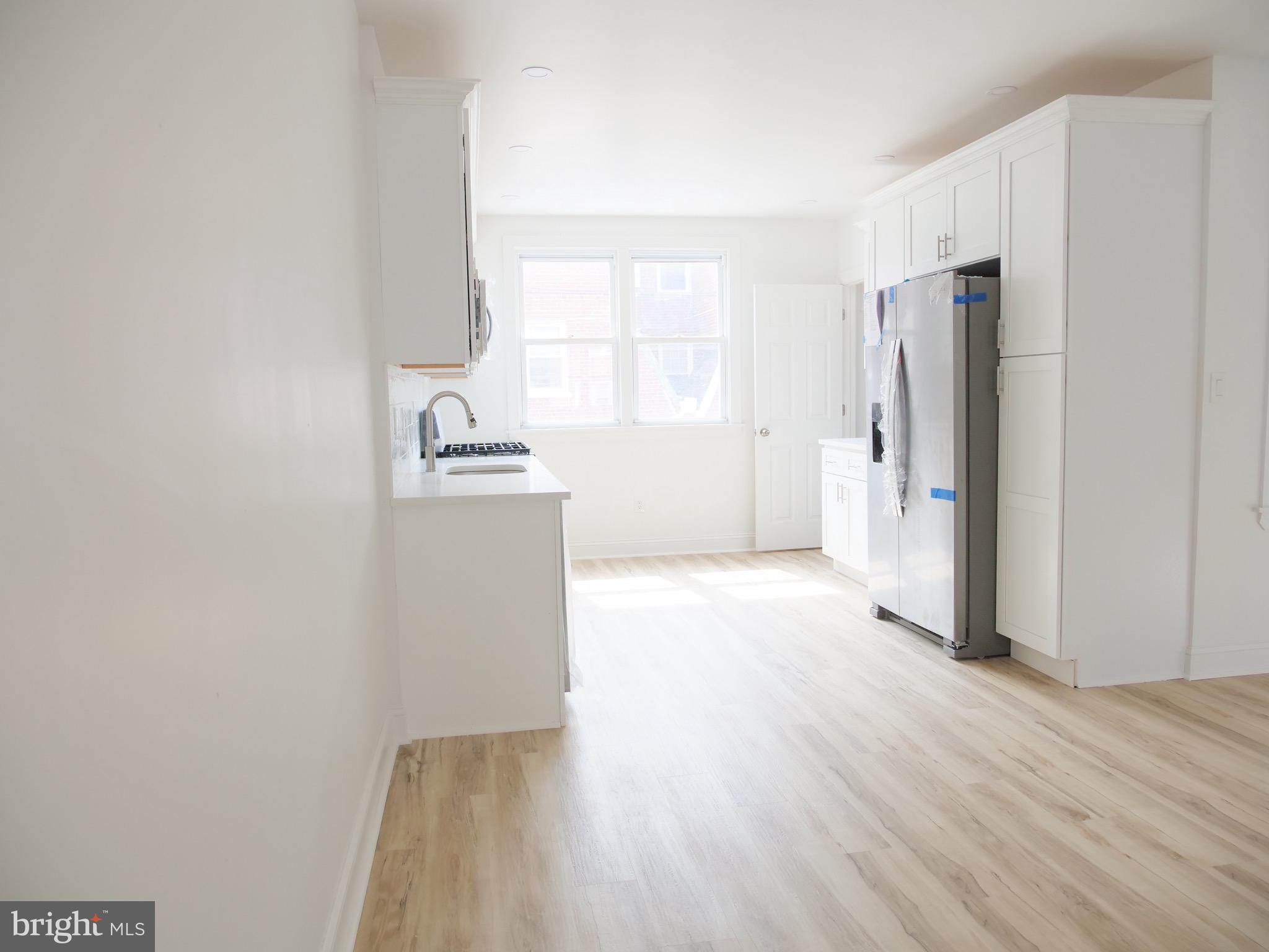 WEST OAK LANE - Residential