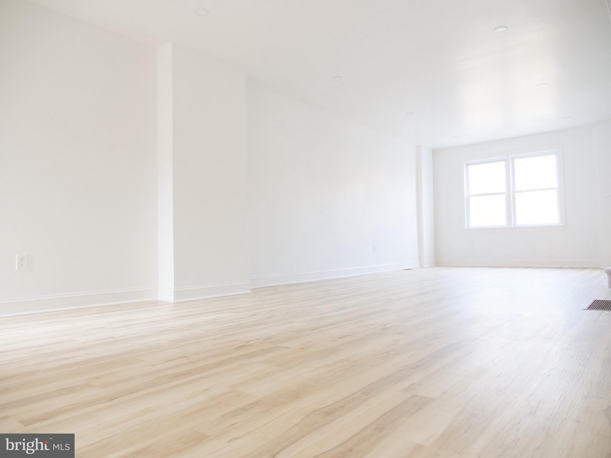 WEST OAK LANE - Residential