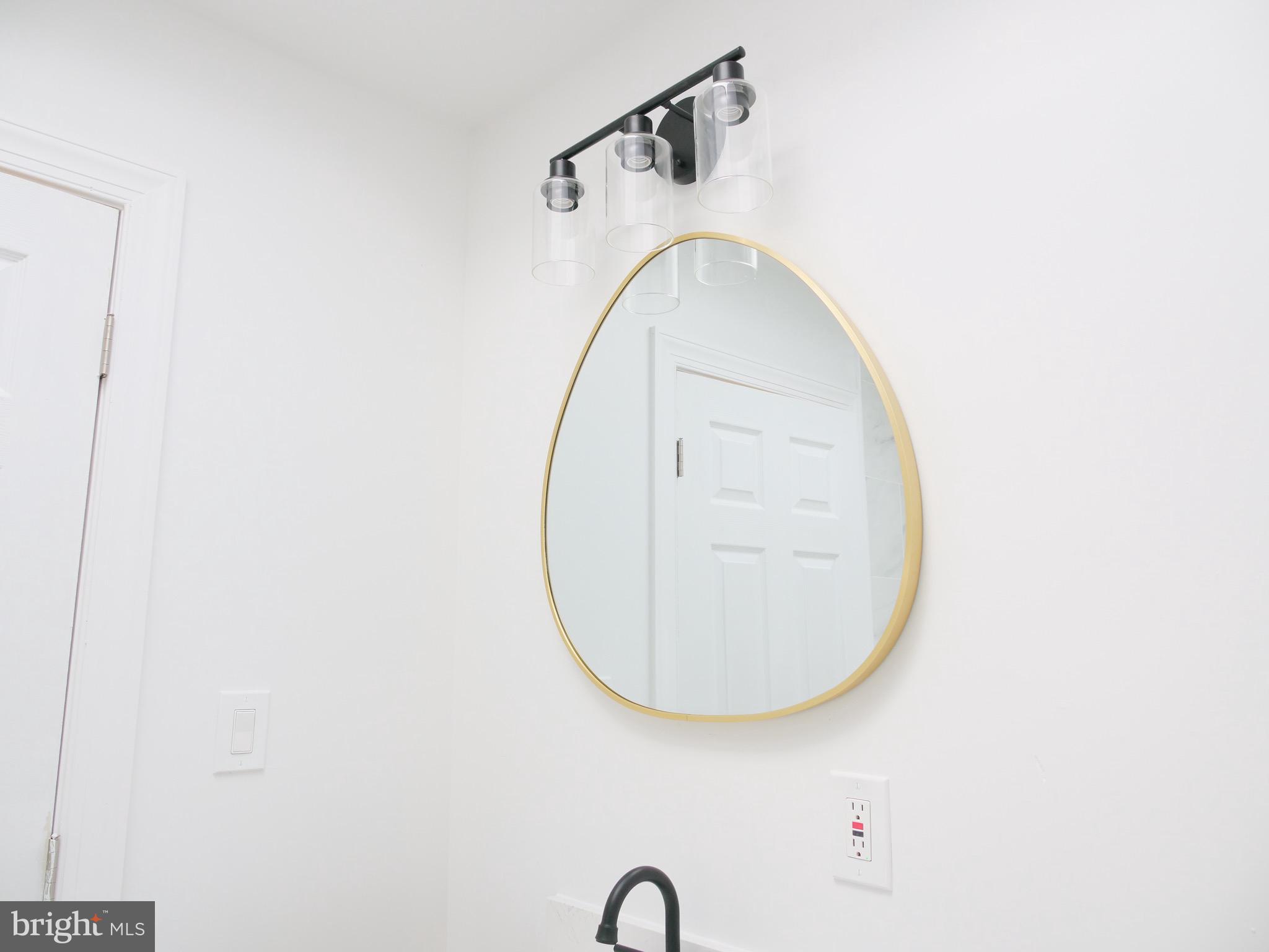 WEST OAK LANE - Residential