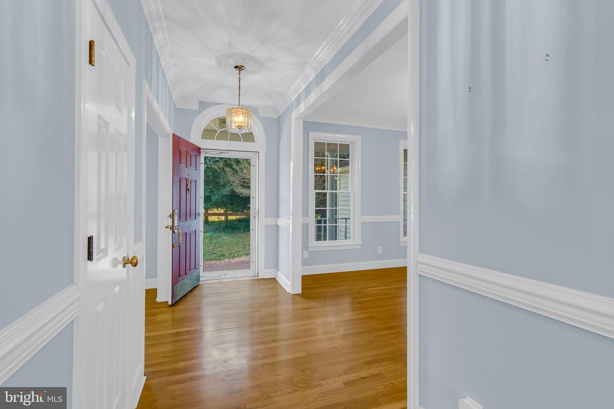 50 CEDARDALE LANE