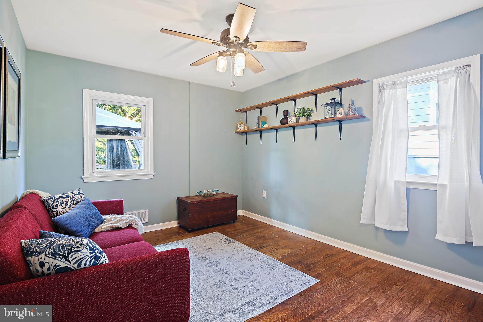 KNOLLWOOD - Residential