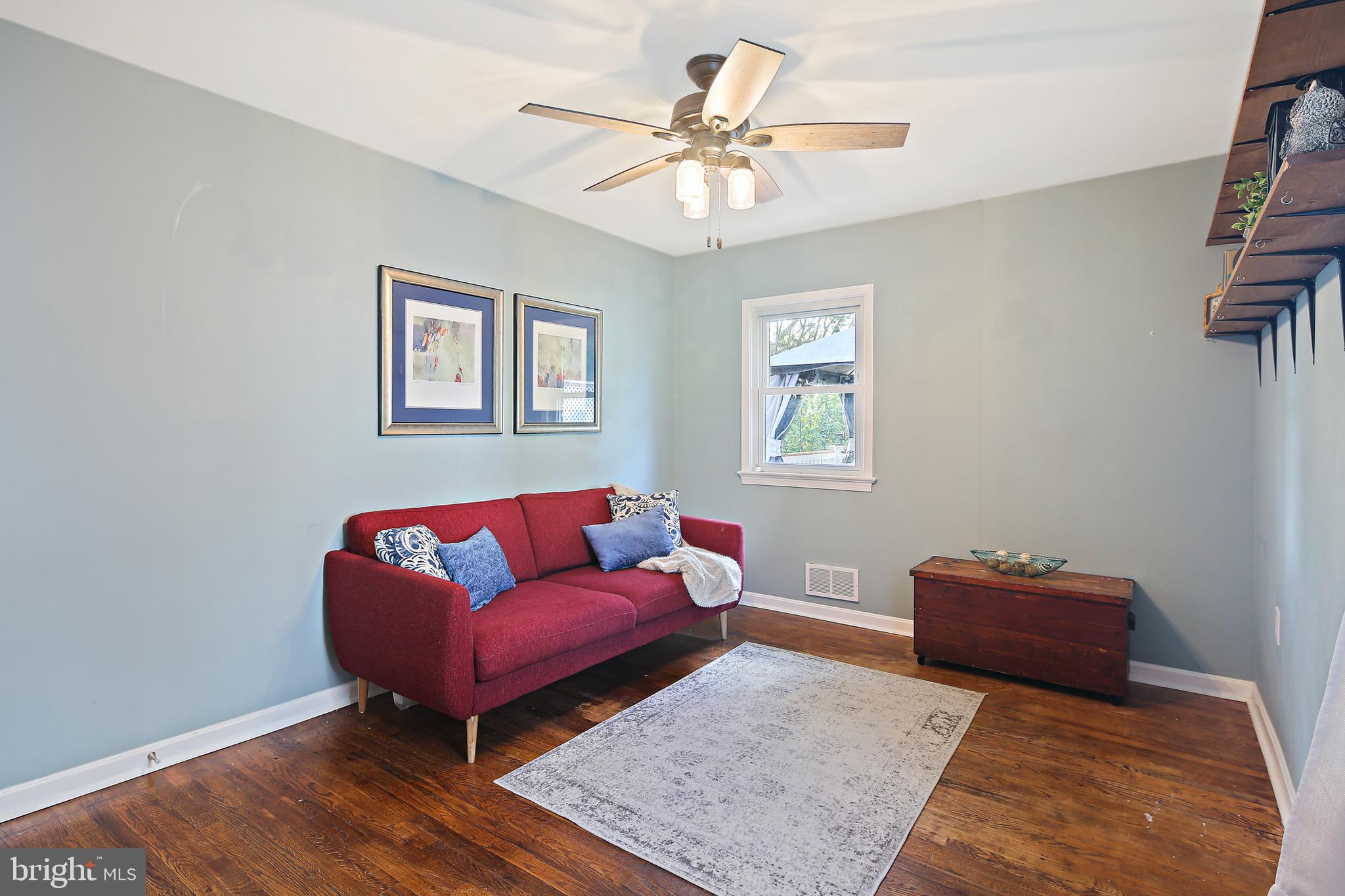 KNOLLWOOD - Residential