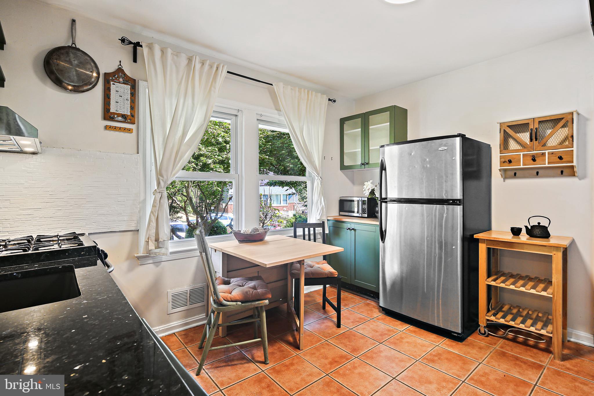 KNOLLWOOD - Residential