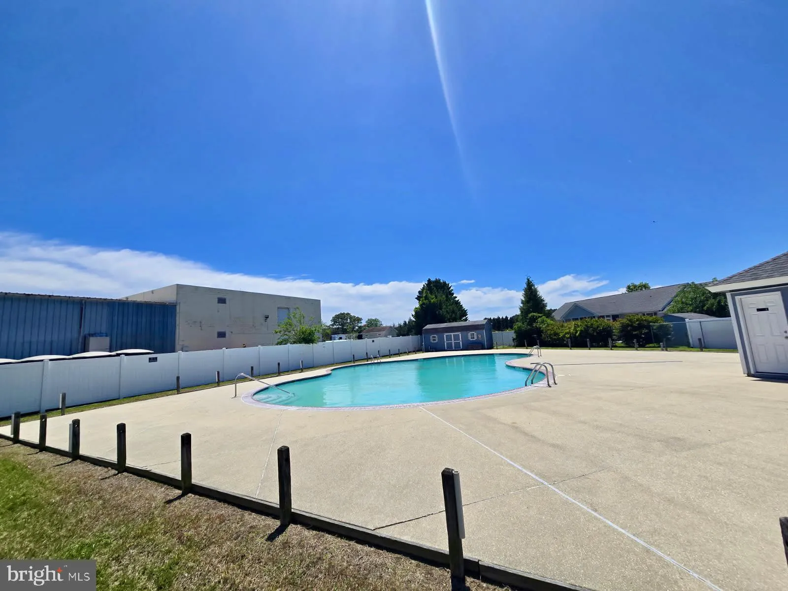 Ocean View, Delaware 19970, United States, 3 Bedrooms Bedrooms, ,2 BathroomsBathrooms,Residential,Contingent,125990