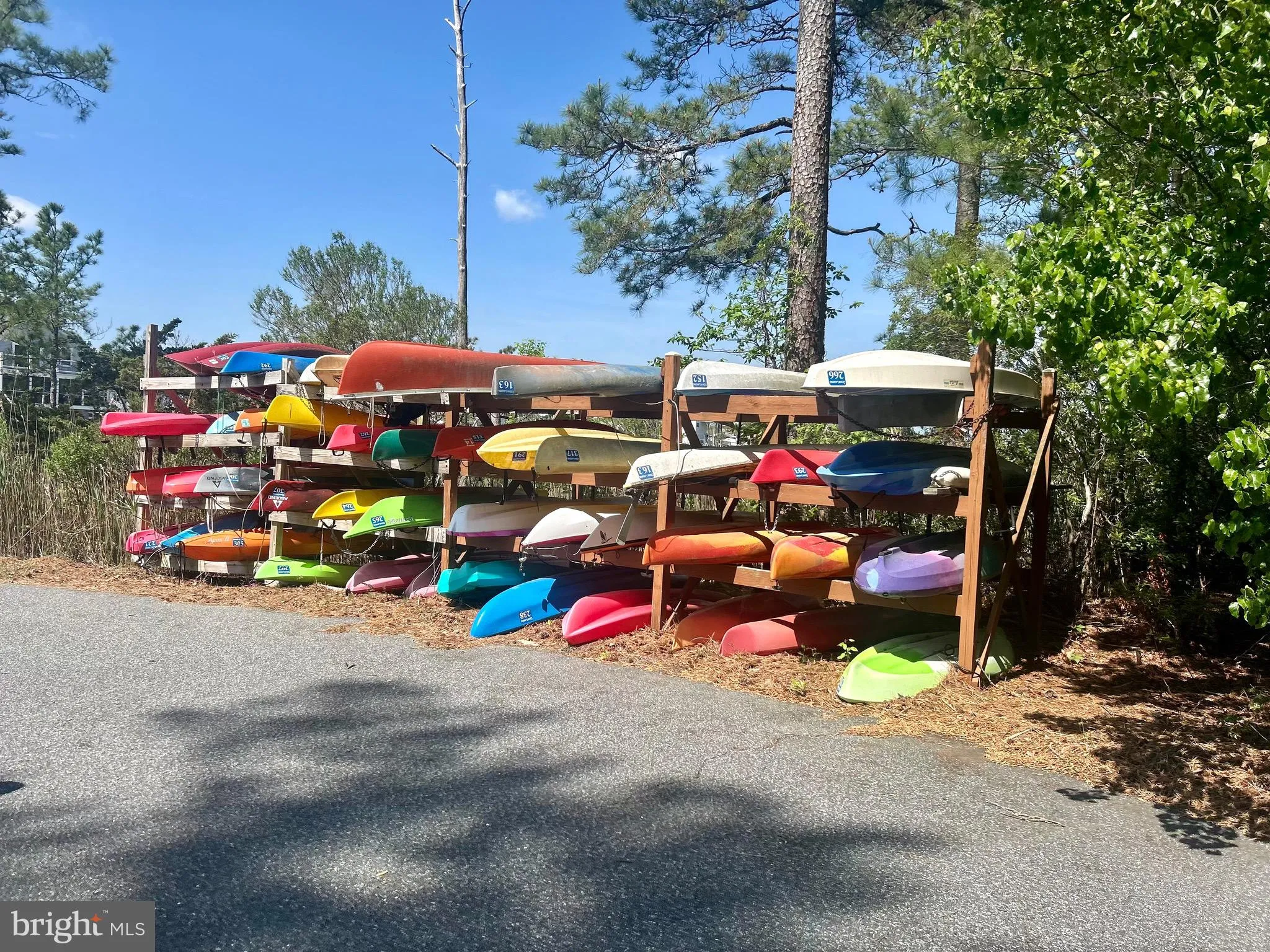 Ocean View, Delaware 19970, United States, 3 Bedrooms Bedrooms, ,2 BathroomsBathrooms,Residential,Contingent,125990