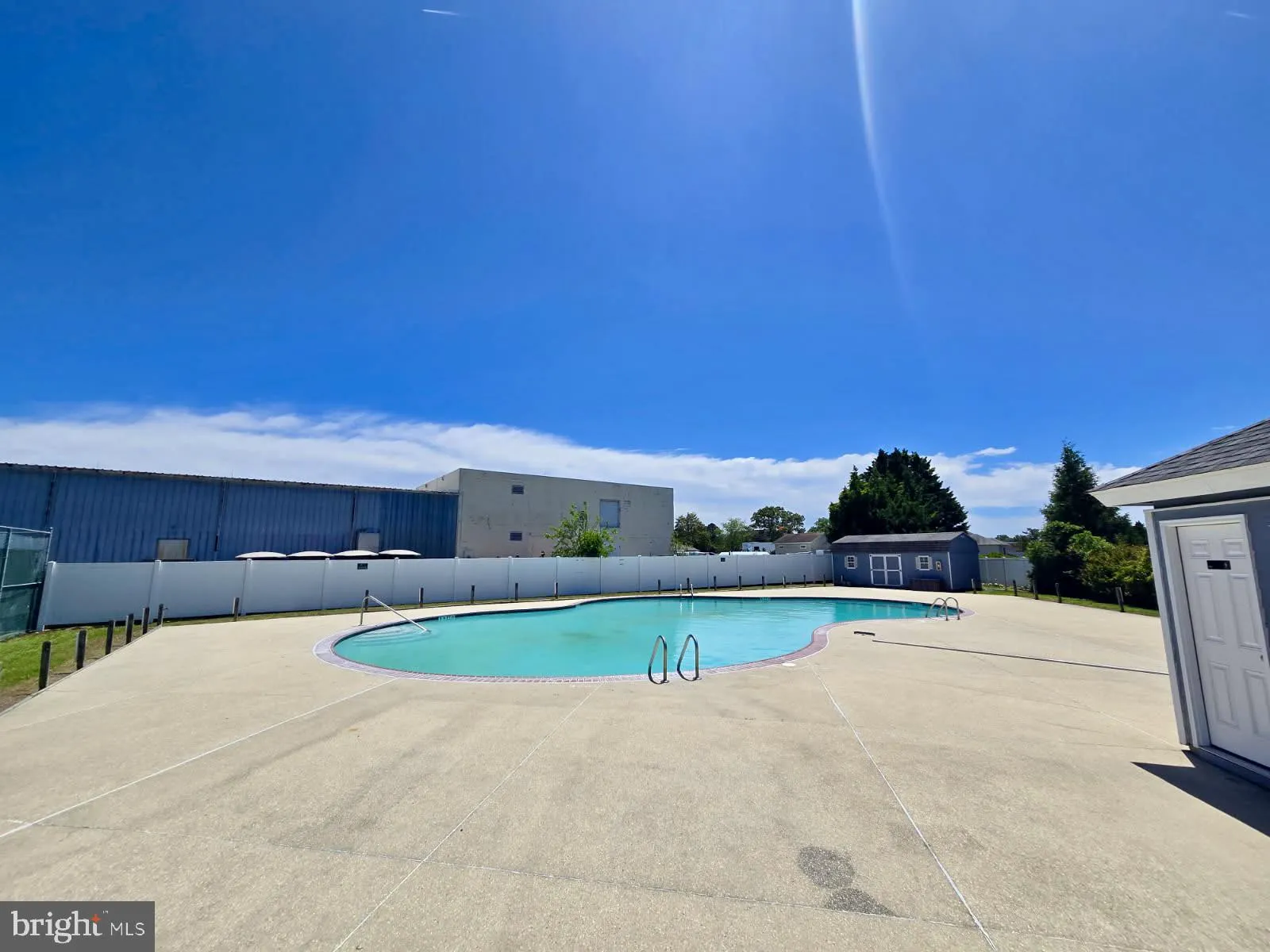 Ocean View, Delaware 19970, United States, 3 Bedrooms Bedrooms, ,2 BathroomsBathrooms,Residential,Contingent,125990