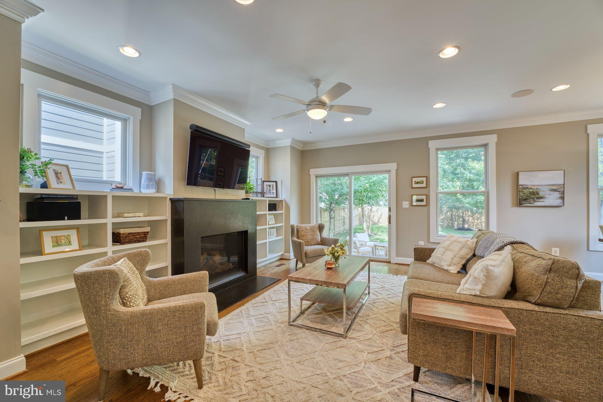 FALLS CHURCH CITY - Residential