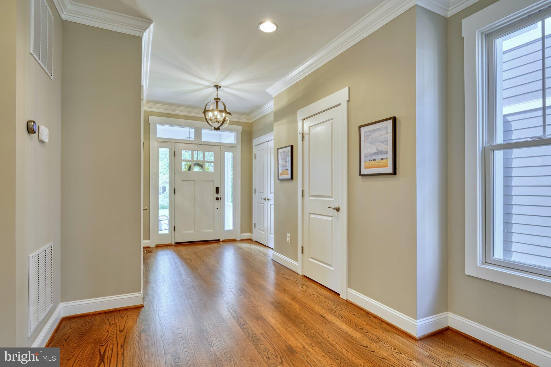 FALLS CHURCH CITY - Residential